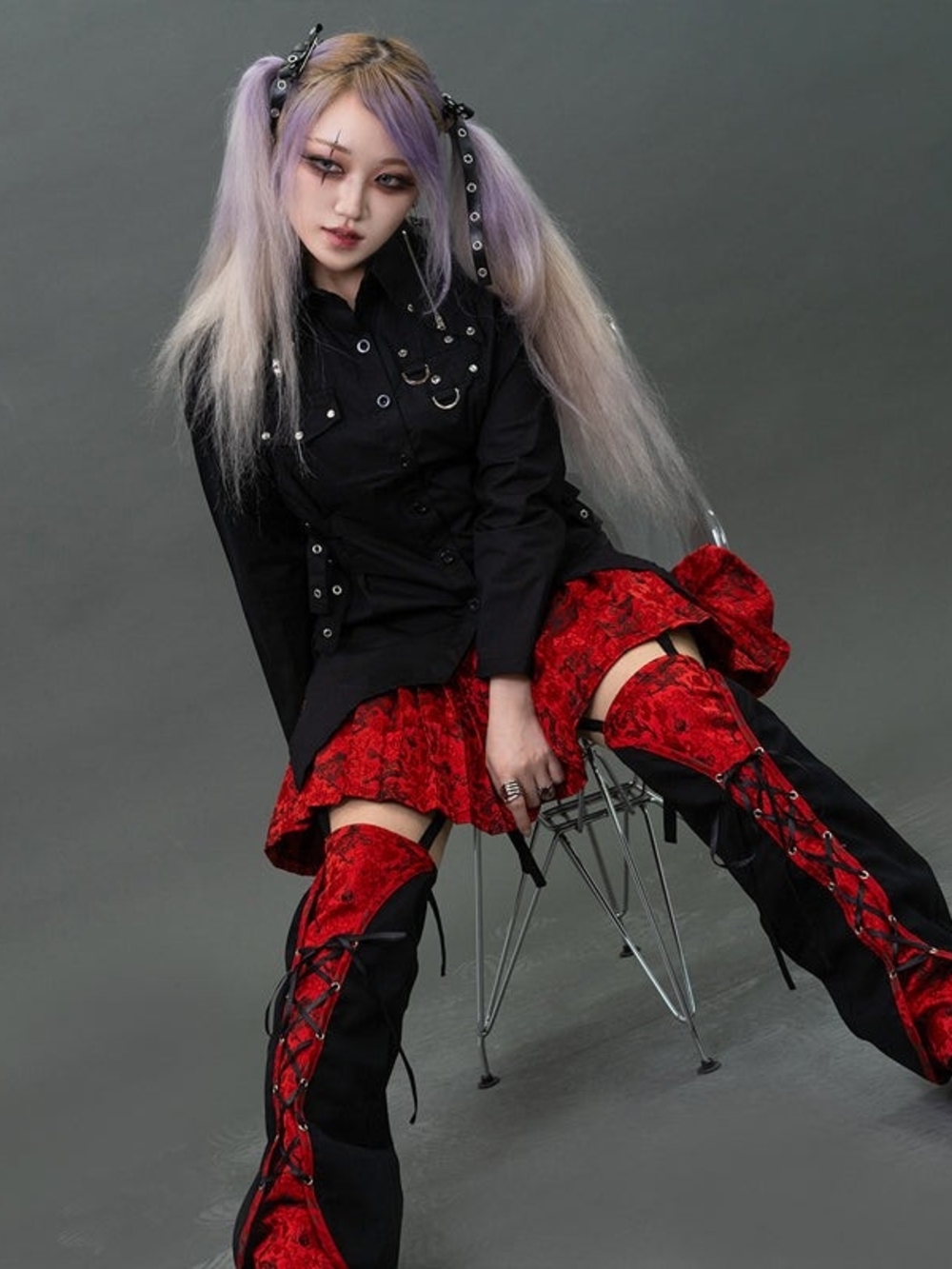 Punk Rave RARE Red and Black Dragon Brocade Skirt With Garter Leg Warmers - Picture 4 of 12